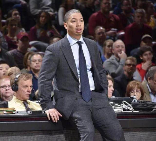 V体育官网-两年表现值得肯定 快艇应继续给泰伦·卢执教机会