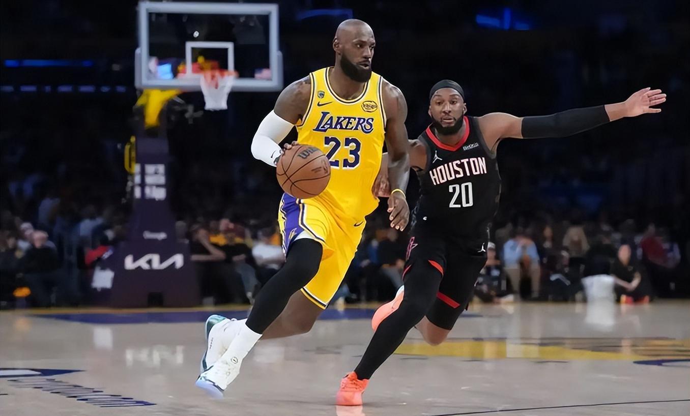 V体育官网-湖人3-0领先!火箭遭惊天逆转,25秒仍领先6分,乌度卡教你怎么输
